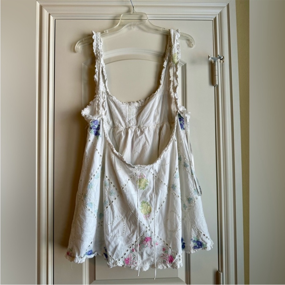 For Love Lemons Andrea Whimsical Eyelets Embroidered Mini Dress size medium - Picture 8 of 8